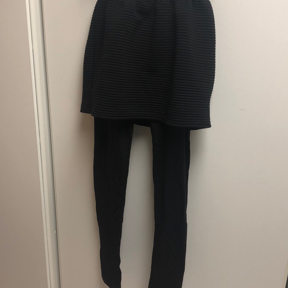 NWOT BLACK SKIRT WITH BUILT-IN LEGGINGS